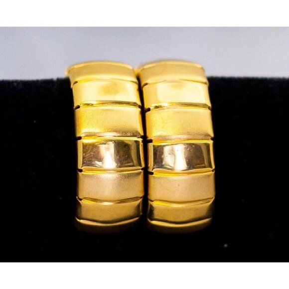 Vintage Gold Tone Hoop Geometric Square Hoop Earrings by Avon - CS1 - Picture 1 of 3